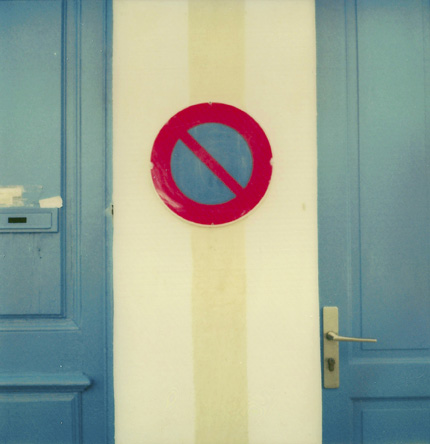 [sx-70] Interdit de stationner avant d'entrer